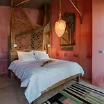 Villa Pink House Santa Cruz *