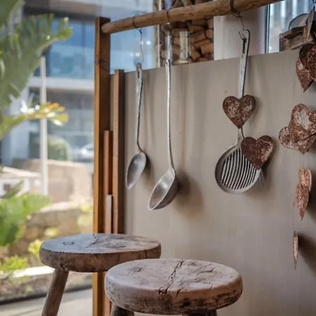 Pink House Santa Cruz فيلة أدوس كونهادوس